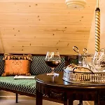 فيلة Elzbiecina Luxury &