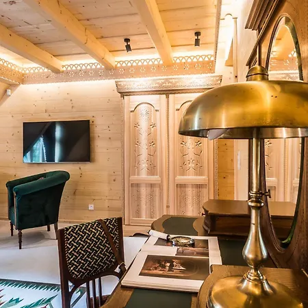 Vila Elzbiecina Luxury &