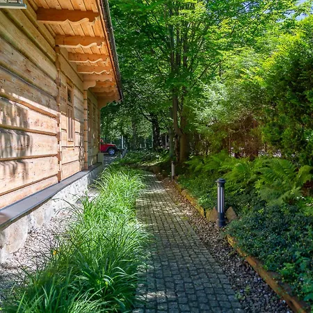 Elzbiecina Luxury & וילה