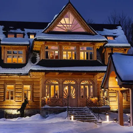 Elzbiecina Luxury & فيلة *