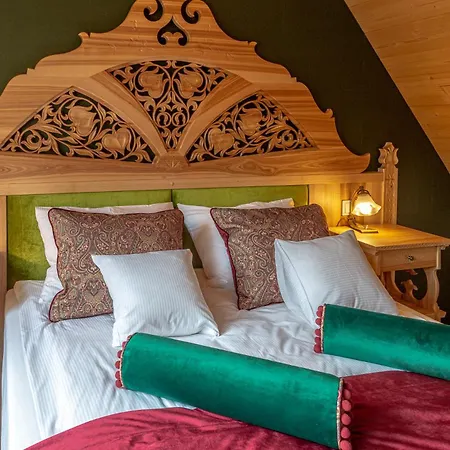 Elzbiecina Luxury & Villa *