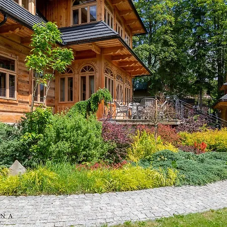 Elzbiecina Luxury &
