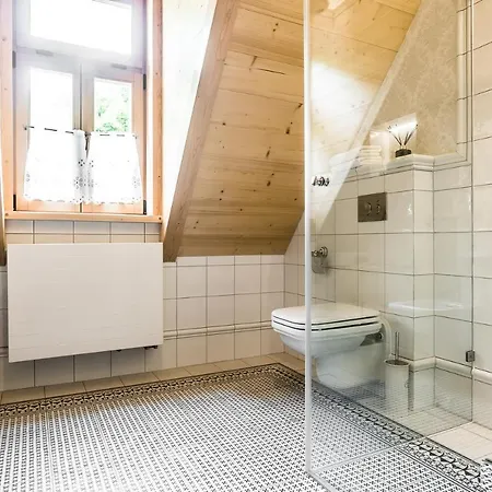 Вилла Elzbiecina Luxury &