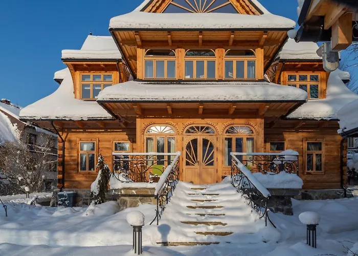 فيلة Elzbiecina Luxury &