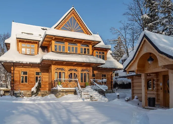 فيلة Elzbiecina Luxury & *