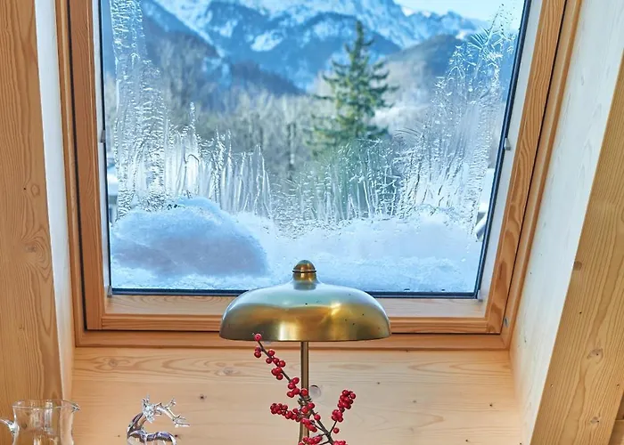 فيلة Elzbiecina Luxury & زاكوباني