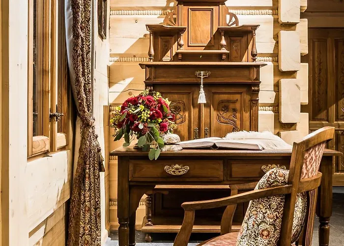 Elzbiecina Luxury & زاكوباني