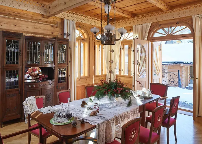 Elzbiecina Luxury & * زاكوباني