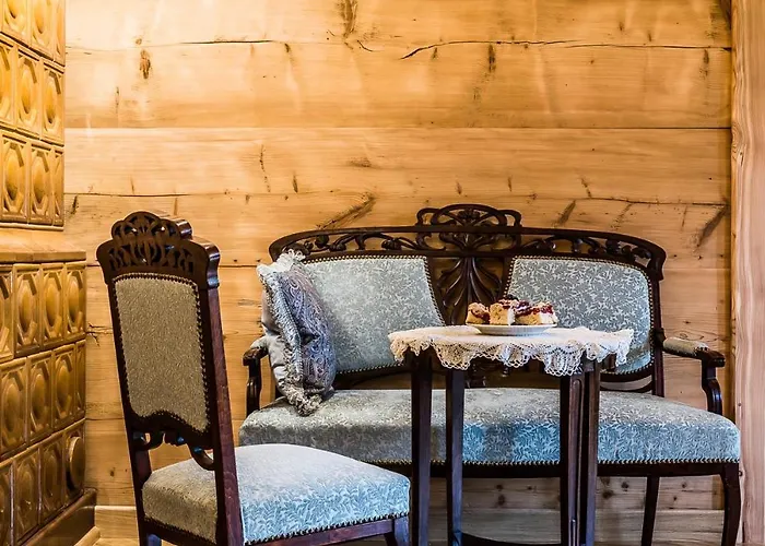 فيلة Elzbiecina Luxury &