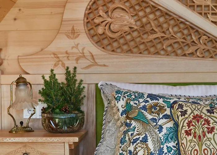 فيلة Elzbiecina Luxury & زاكوباني