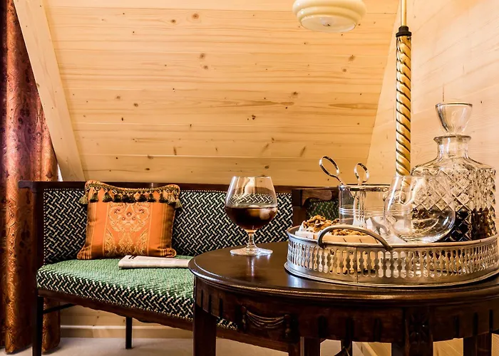 فيلة Elzbiecina Luxury &