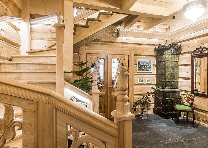 فيلة Elzbiecina Luxury & *