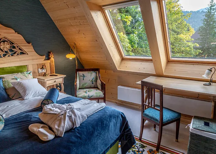 Elzbiecina Luxury & فيلة *