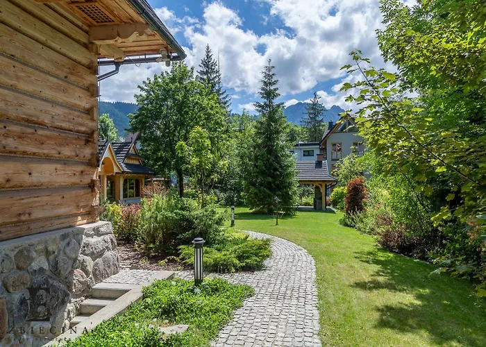 فيلة Elzbiecina Luxury & زاكوباني