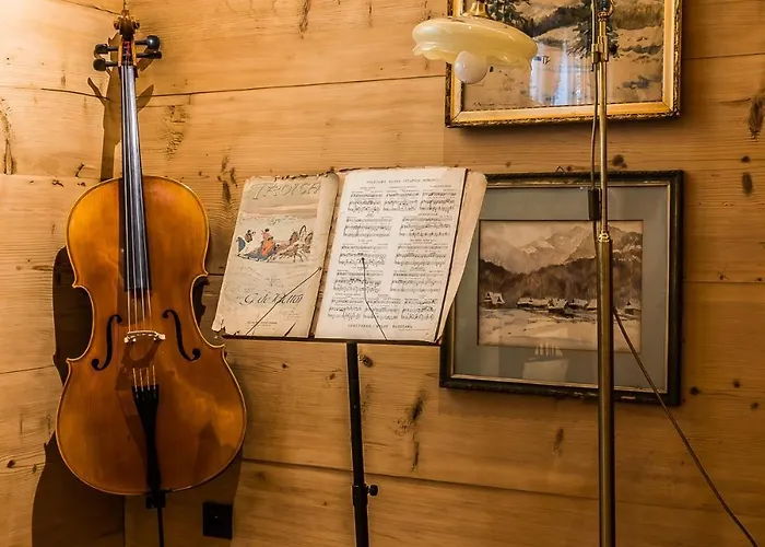 فيلة Elzbiecina Luxury & زاكوباني