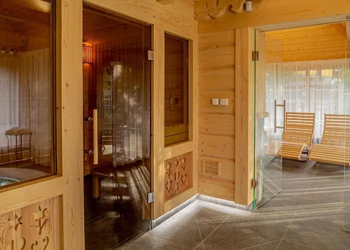 Elzbiecina Luxury & فيلة *