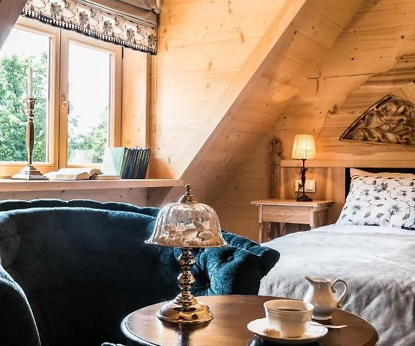 Elzbiecina Luxury & Villa